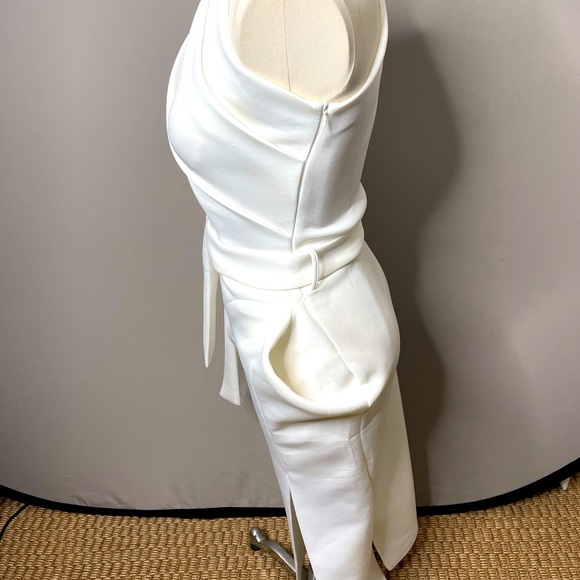 One Shoulder Polyester Bodycon Dress with belt - Picture 11 of 12